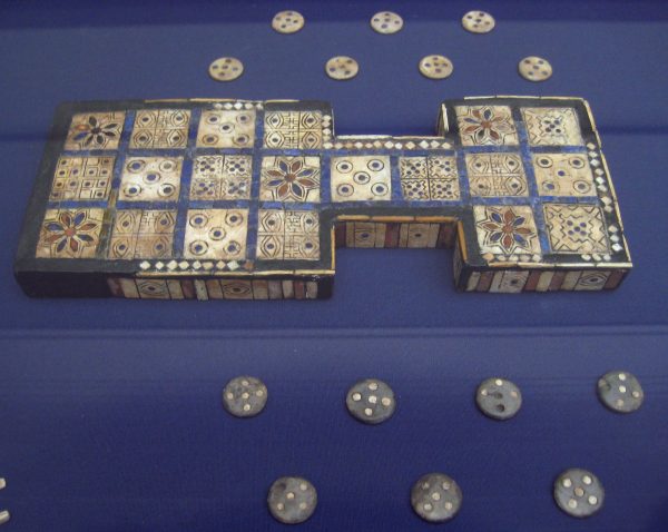 Royal game of UR - British Museum